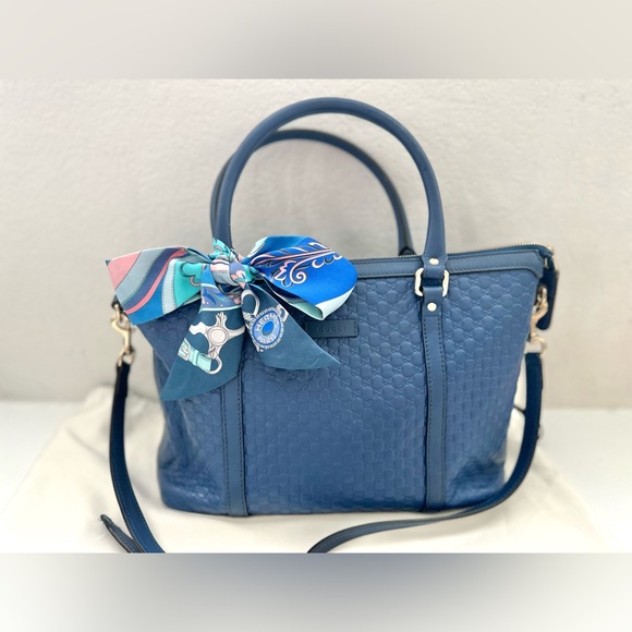 ❤️SOLD❤️ Auth HERMES Blue Abstract Twilly Silk Ribbon 34” x 2” - Picture 2 of 16